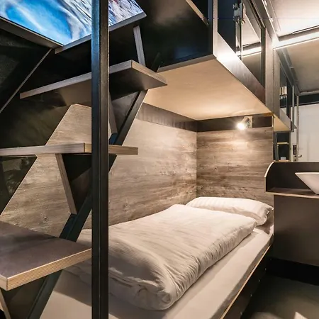 Boxhotel
