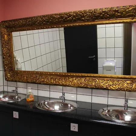 Boxhotel Отель Гёттинген