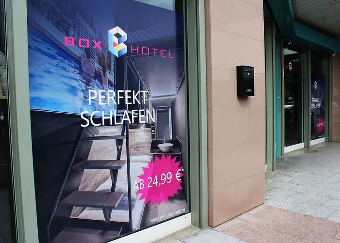 Boxhotel Hotel