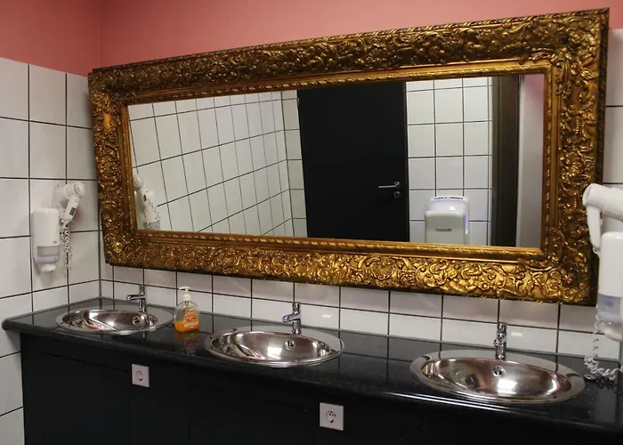 Boxhotel Отель Гёттинген